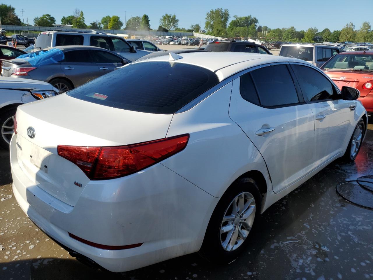 KNAGM4A79D5375087 2013 Kia Optima Lx