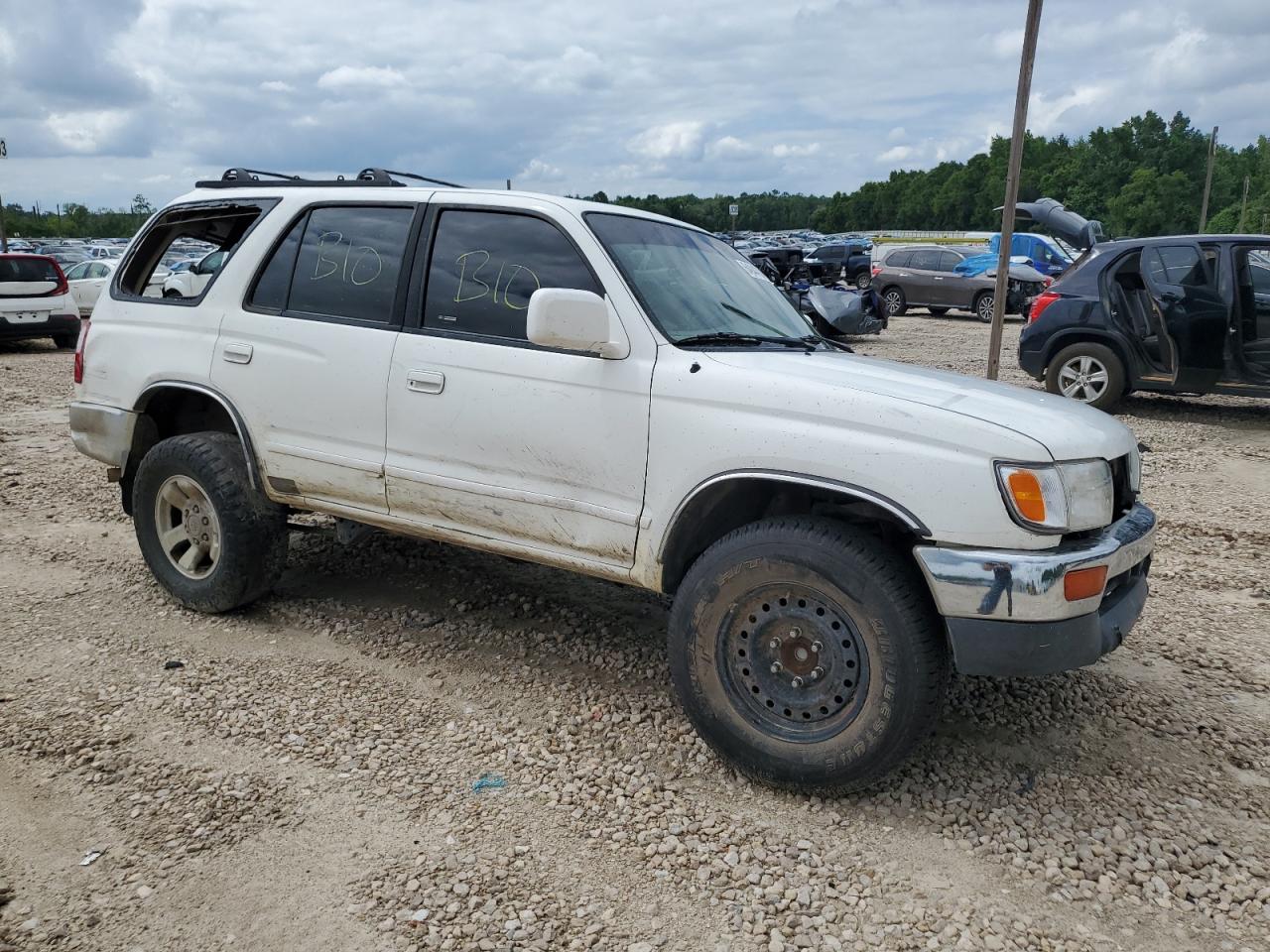 JT3GN86R9W0080531 1998 Toyota 4Runner Sr5