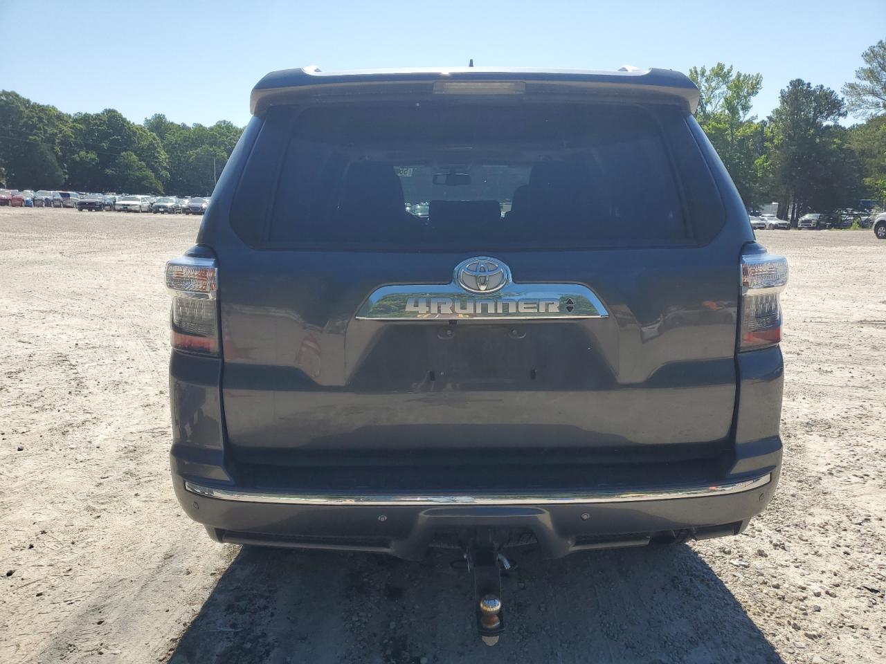 JTEBU5JR5K5654288 2019 Toyota 4Runner Sr5