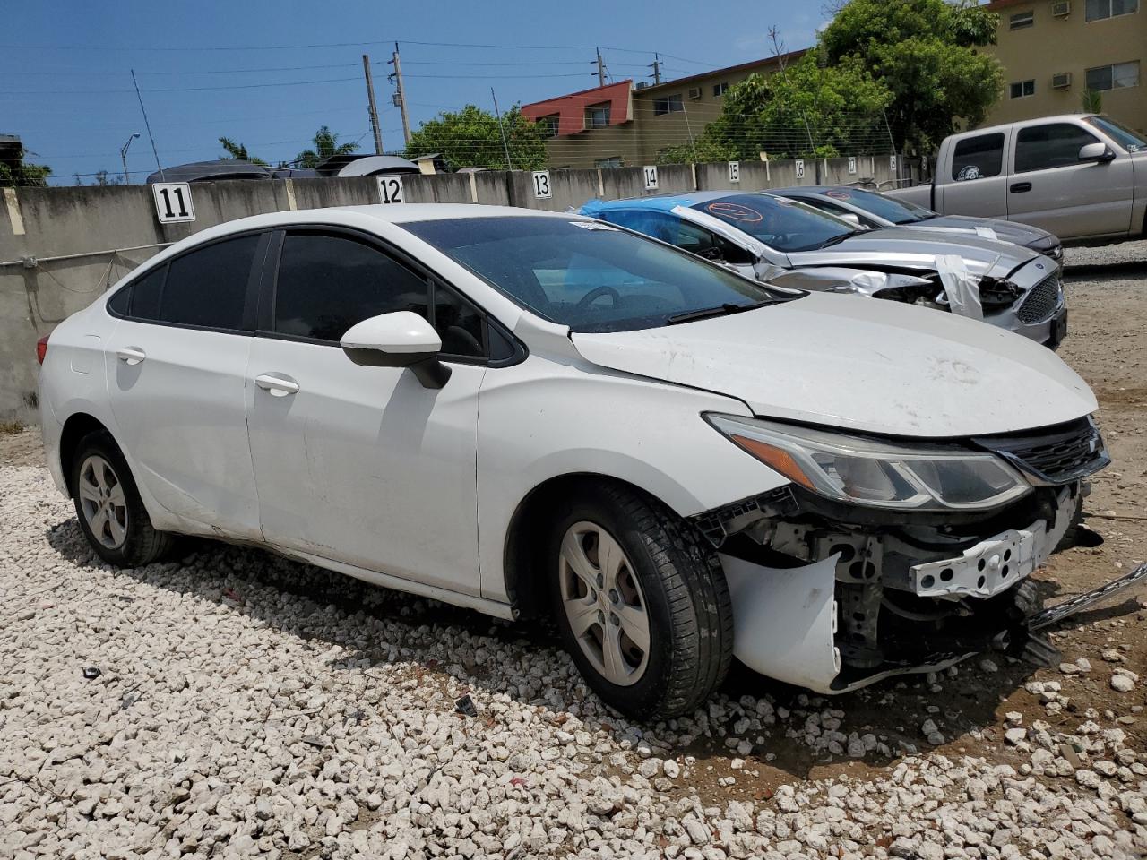 1G1BC5SM8J7119204 2018 Chevrolet Cruze Ls