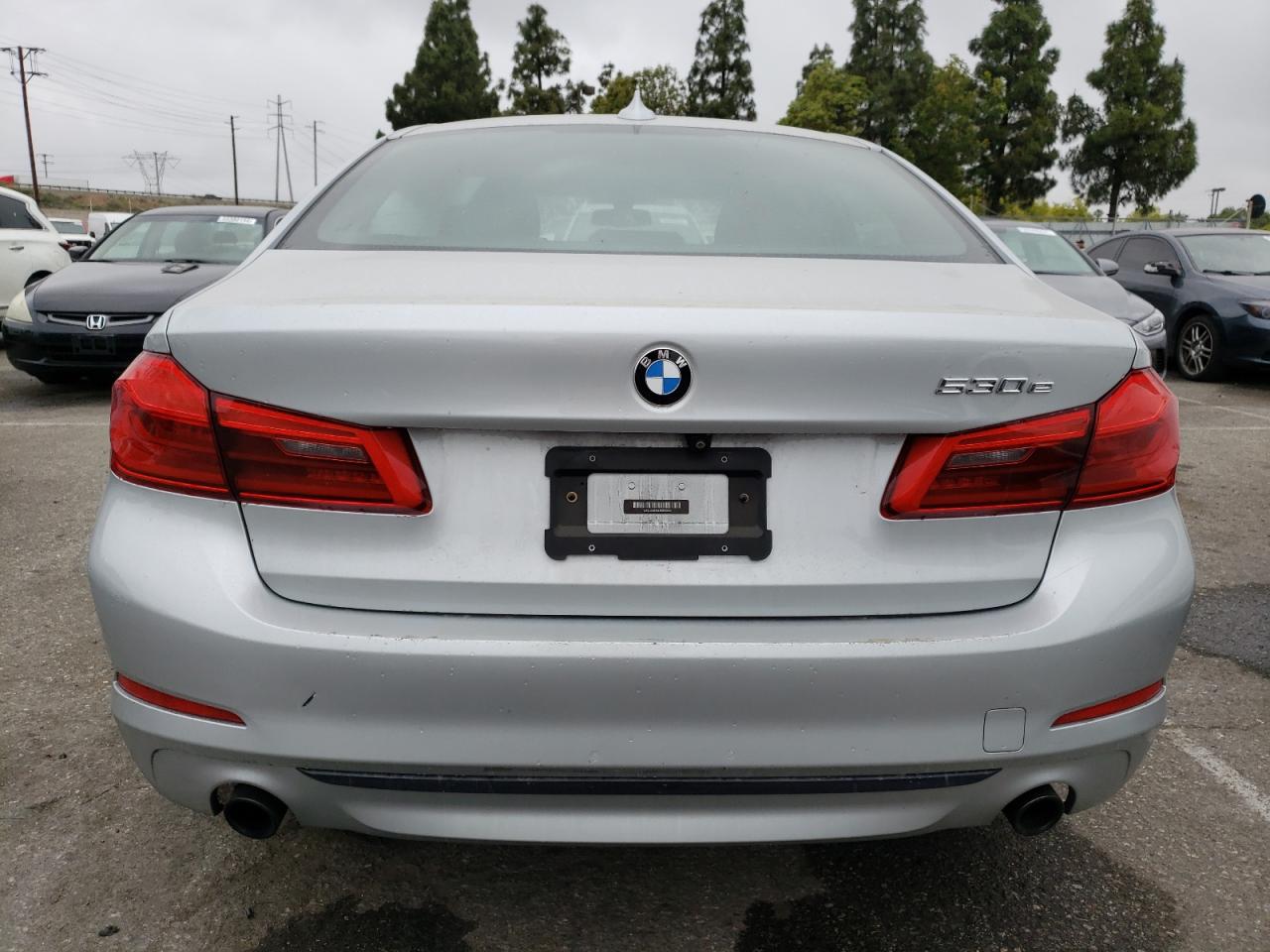 WBAJA9C54JB033664 2018 BMW 530E