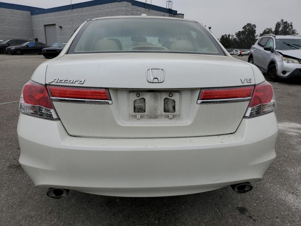 5KBCP3F86BB001554 2011 Honda Accord Exl