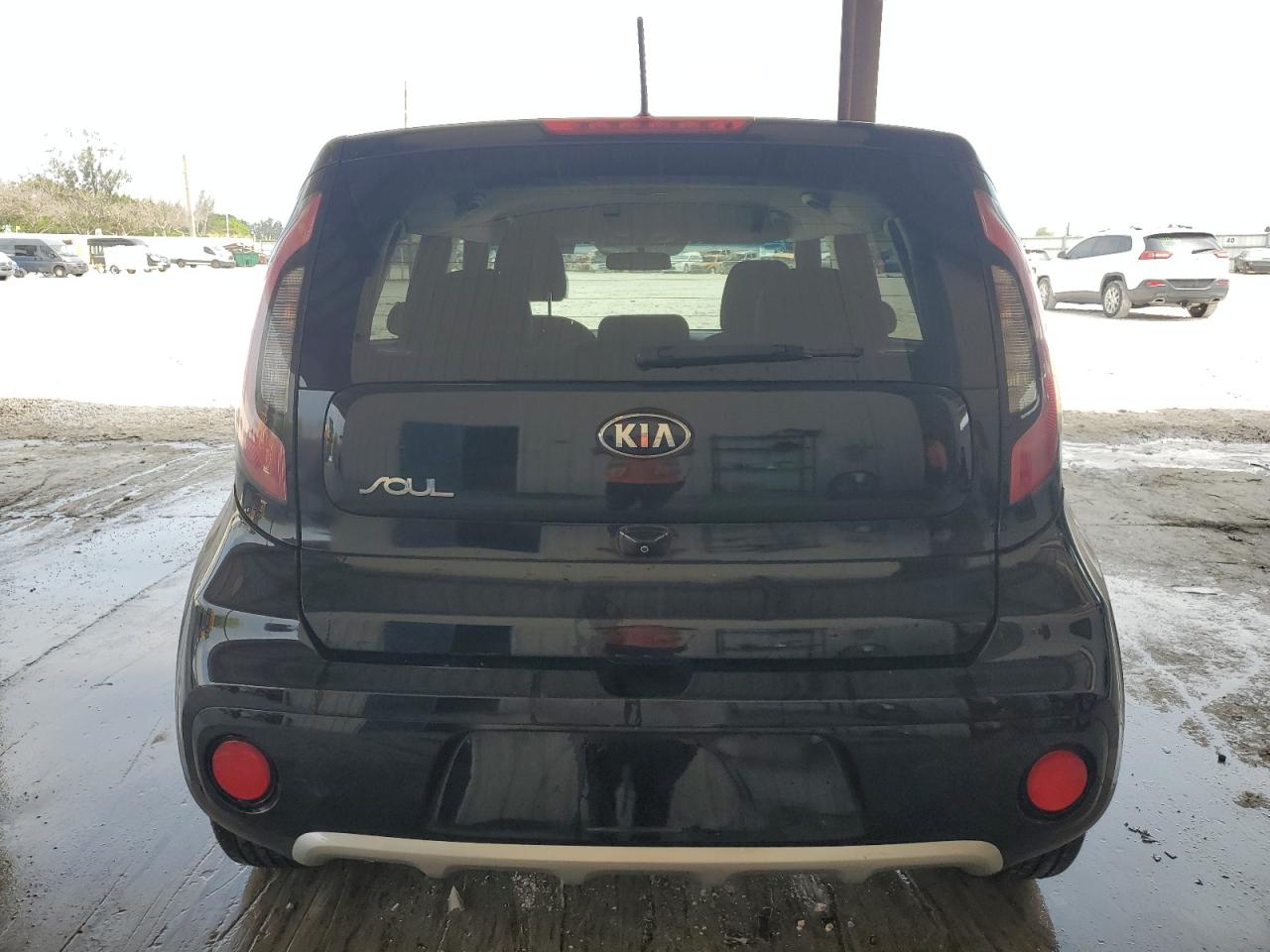 KNDJP3A51K7630924 2019 Kia Soul +