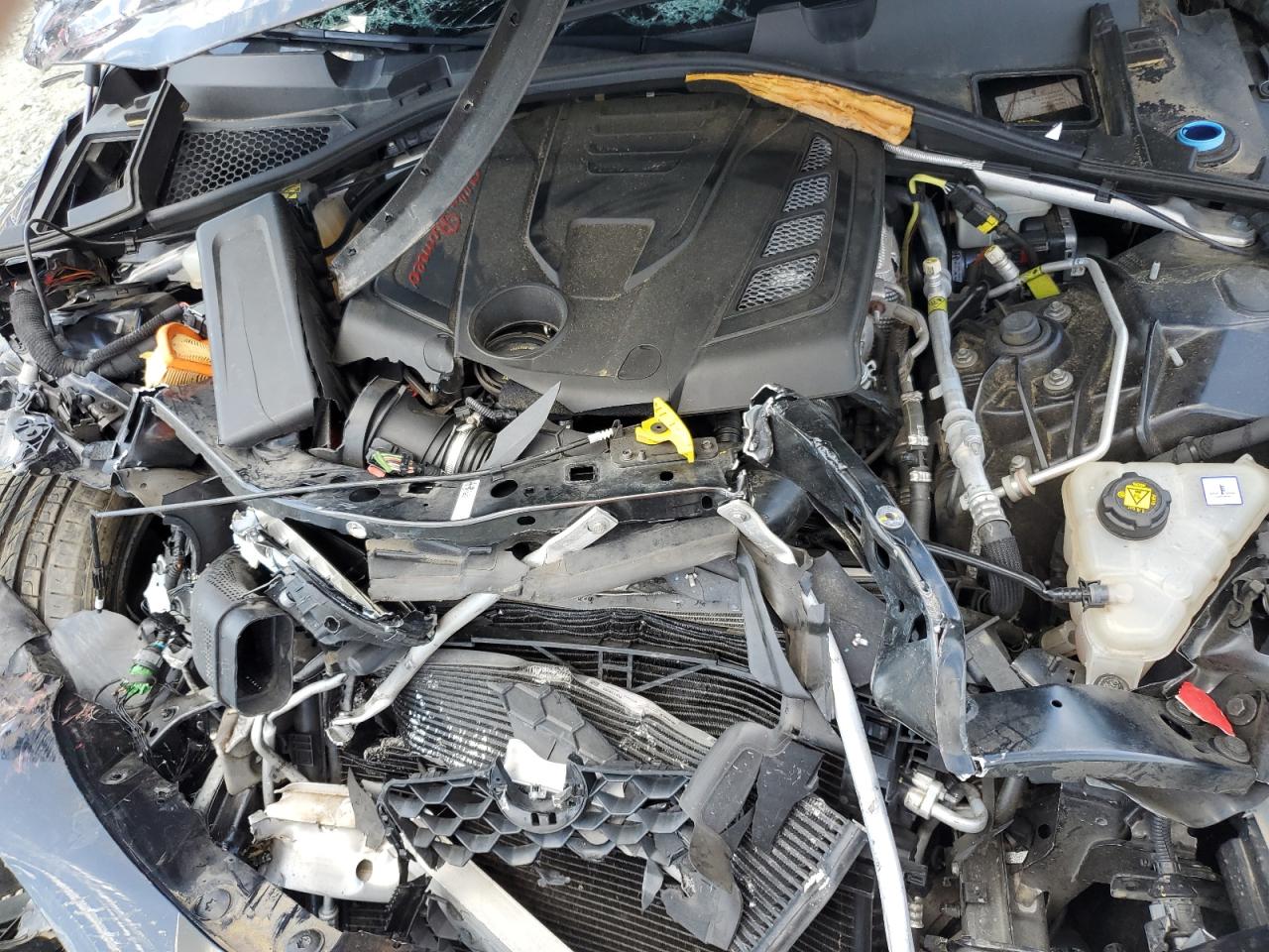 ZARFAEEN0H7551143 2017 Alfa Romeo Giulia Ti Q4