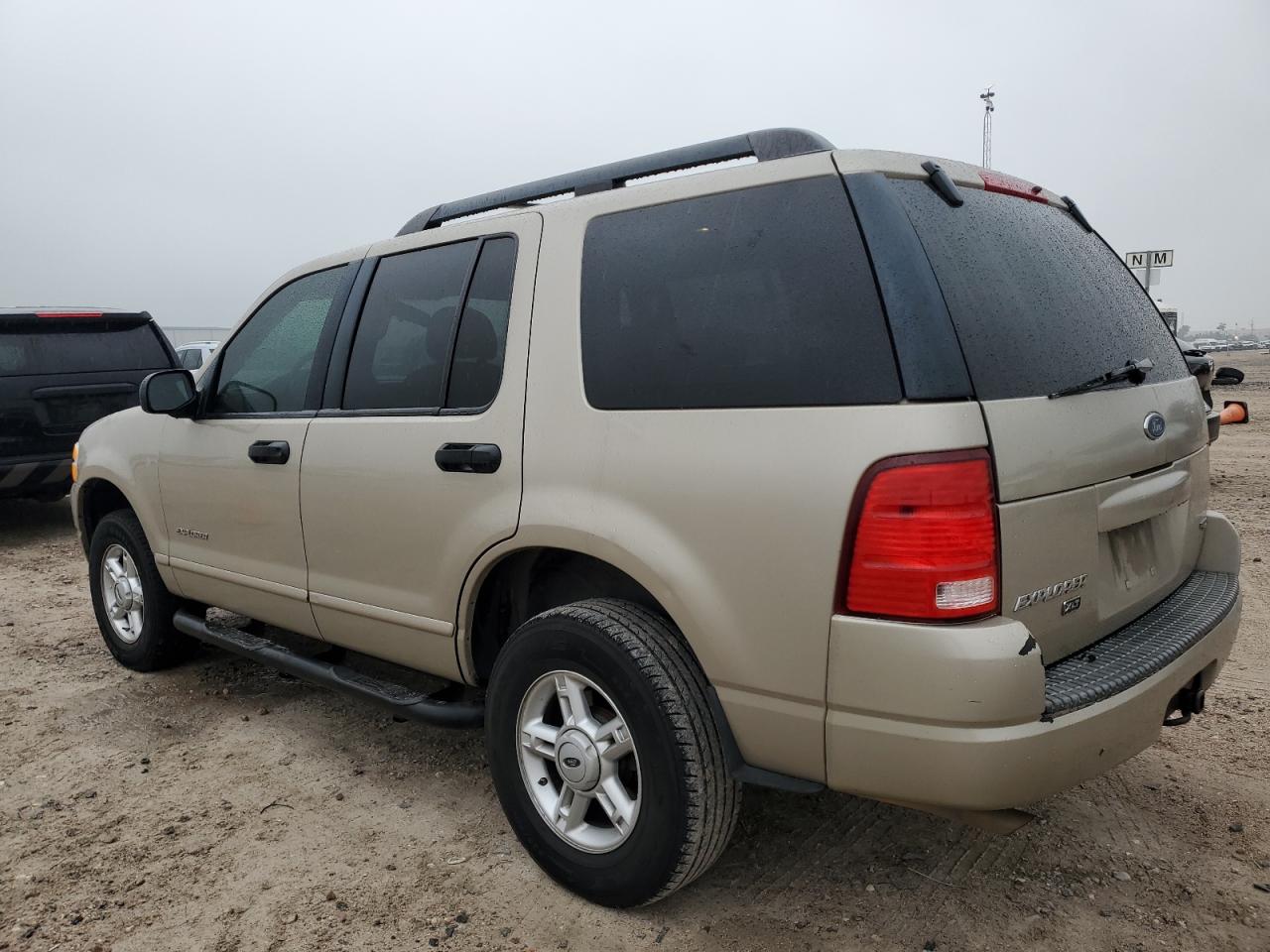 1FMZU63K95ZA51135 2005 Ford Explorer Xlt