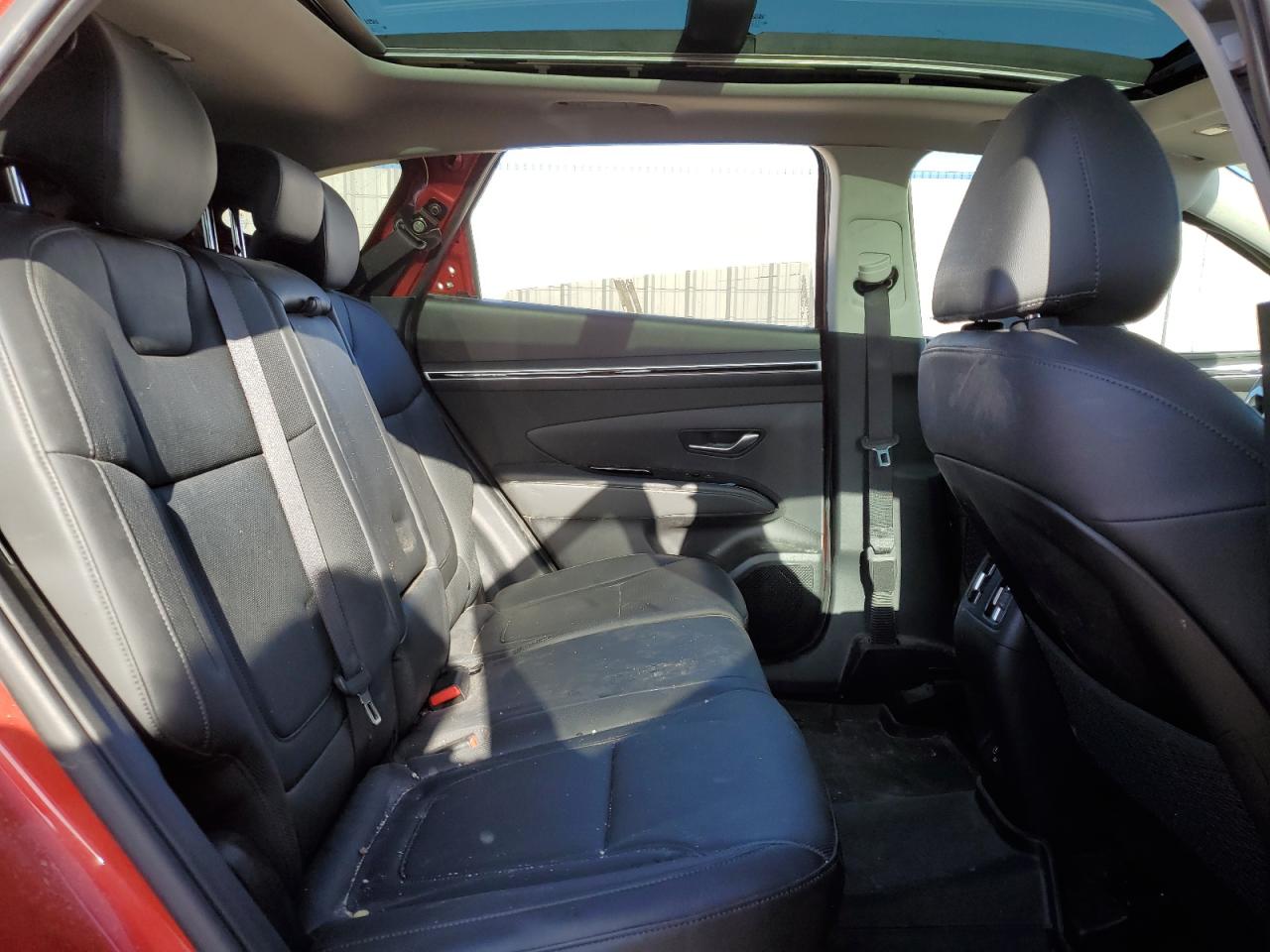 5NMJECAE1NH051175 2022 Hyundai Tucson Limited