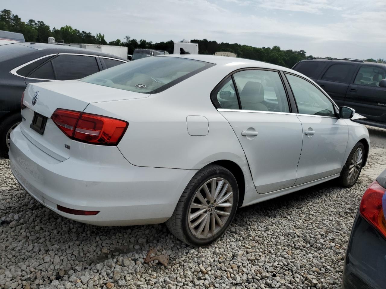 3VWD17AJ7FM321163 2015 Volkswagen Jetta Se