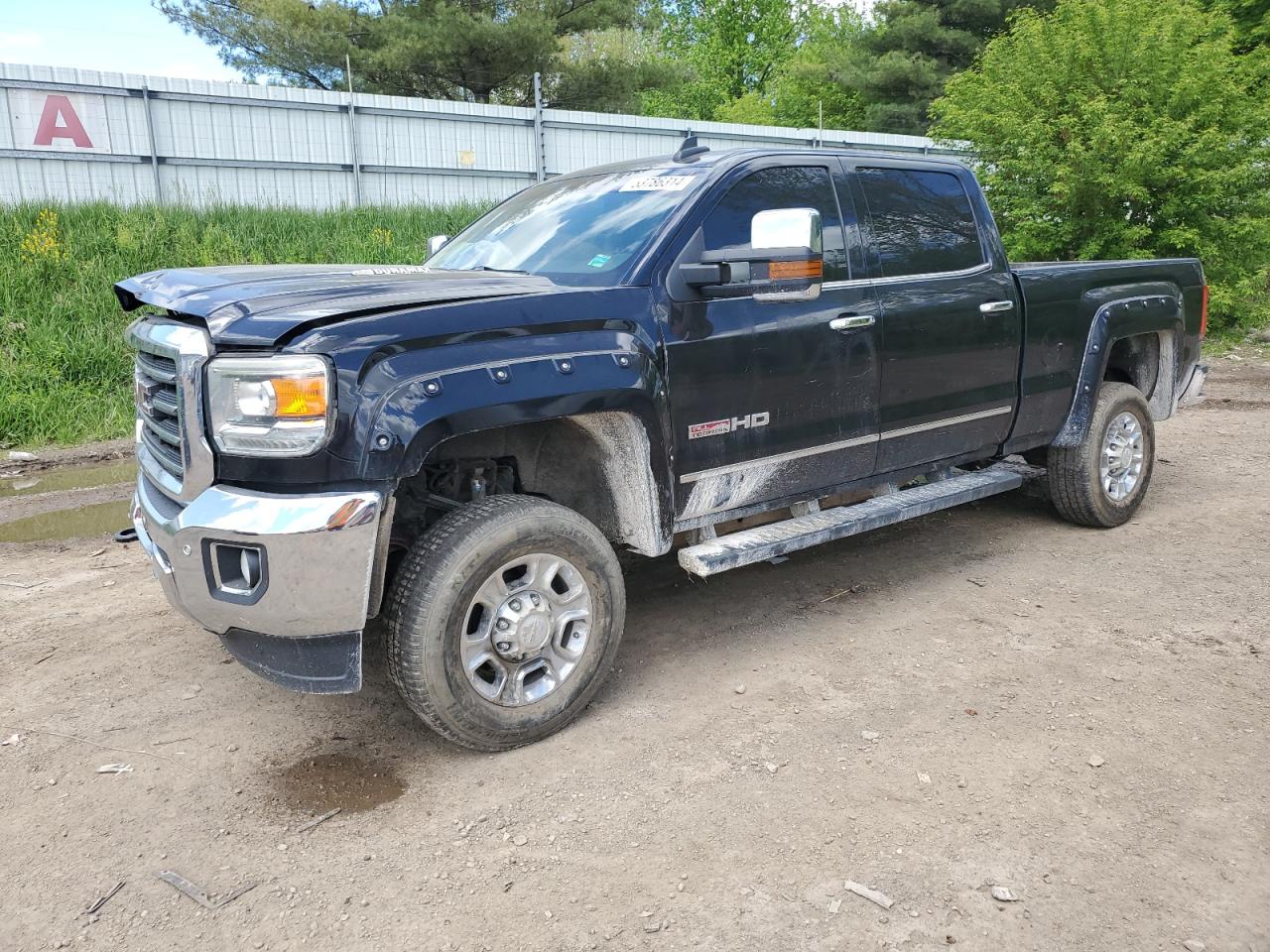 1GT12ZE89FF515988 2015 GMC Sierra K2500 Slt