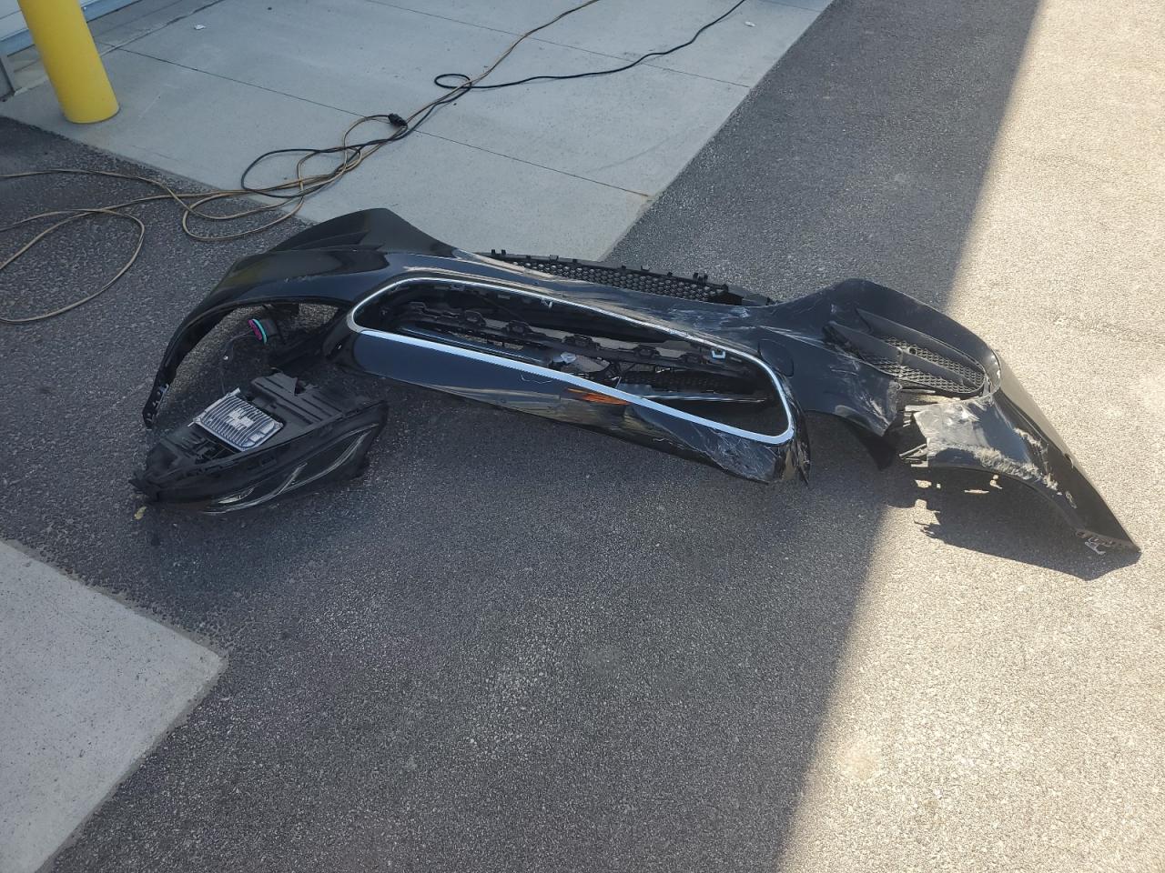 WDDZF4KB2KA490911 2019 Mercedes-Benz E 300 4Matic