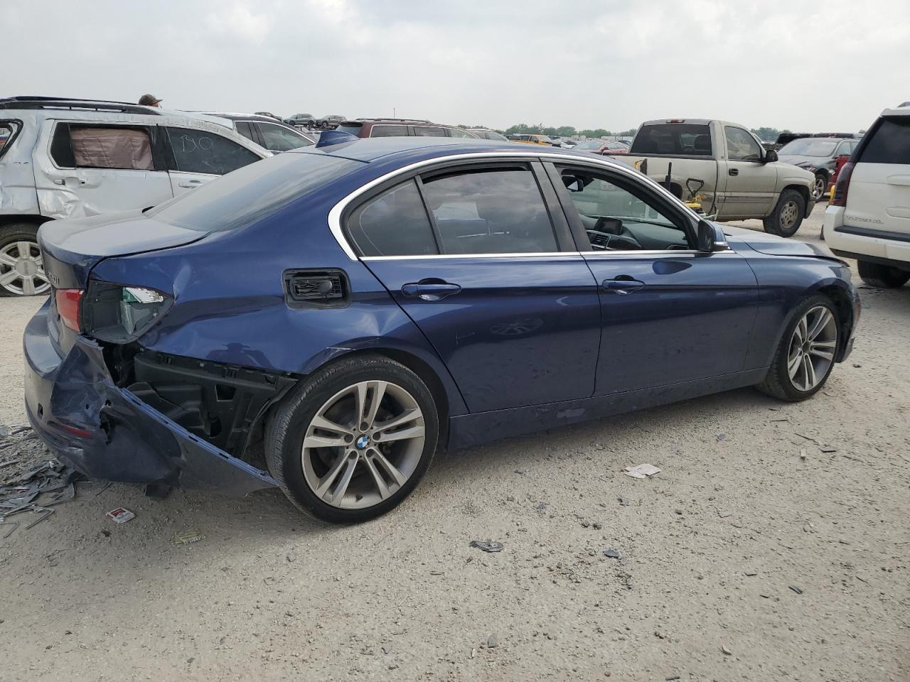 WBA8B9G53HNU50045 2017 BMW 330 I