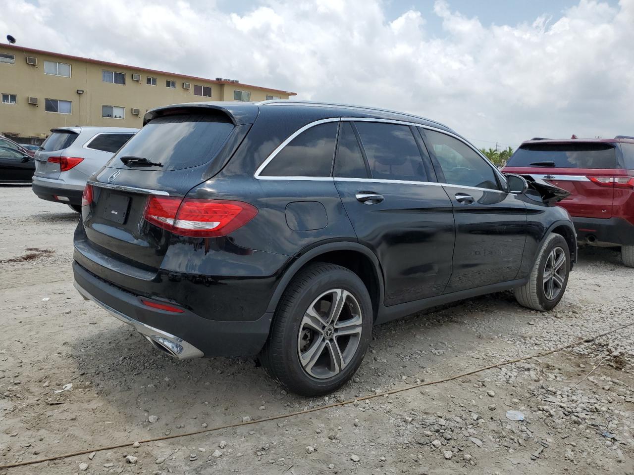 WDC0G4JB1KV135166 2019 Mercedes-Benz Glc 300