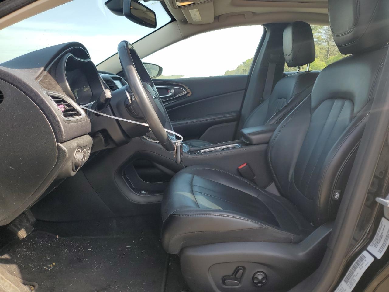 1C3CCCEG7FN736493 2015 Chrysler 200 C