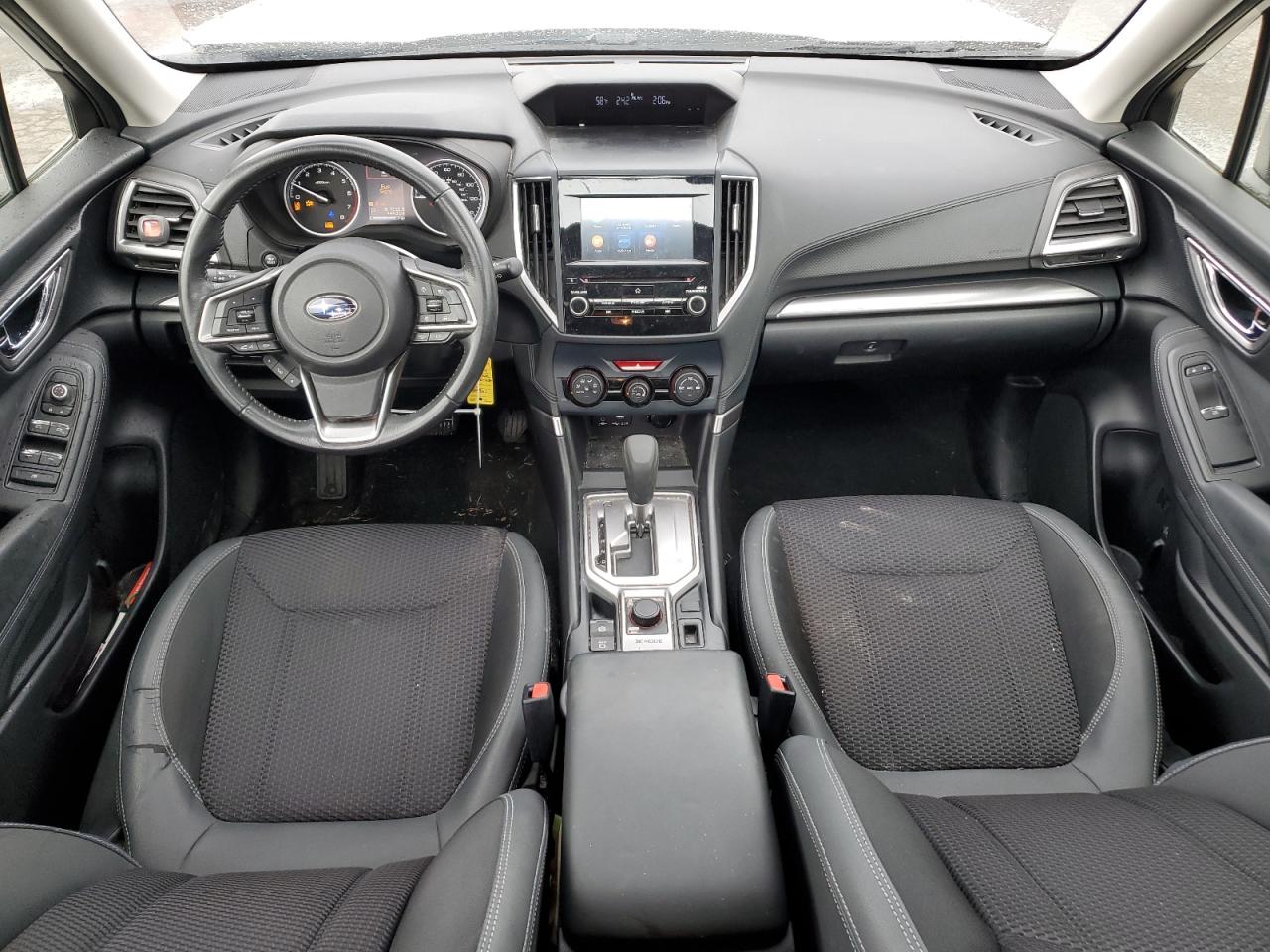 JF2SKAEC4KH409961 2019 Subaru Forester Premium