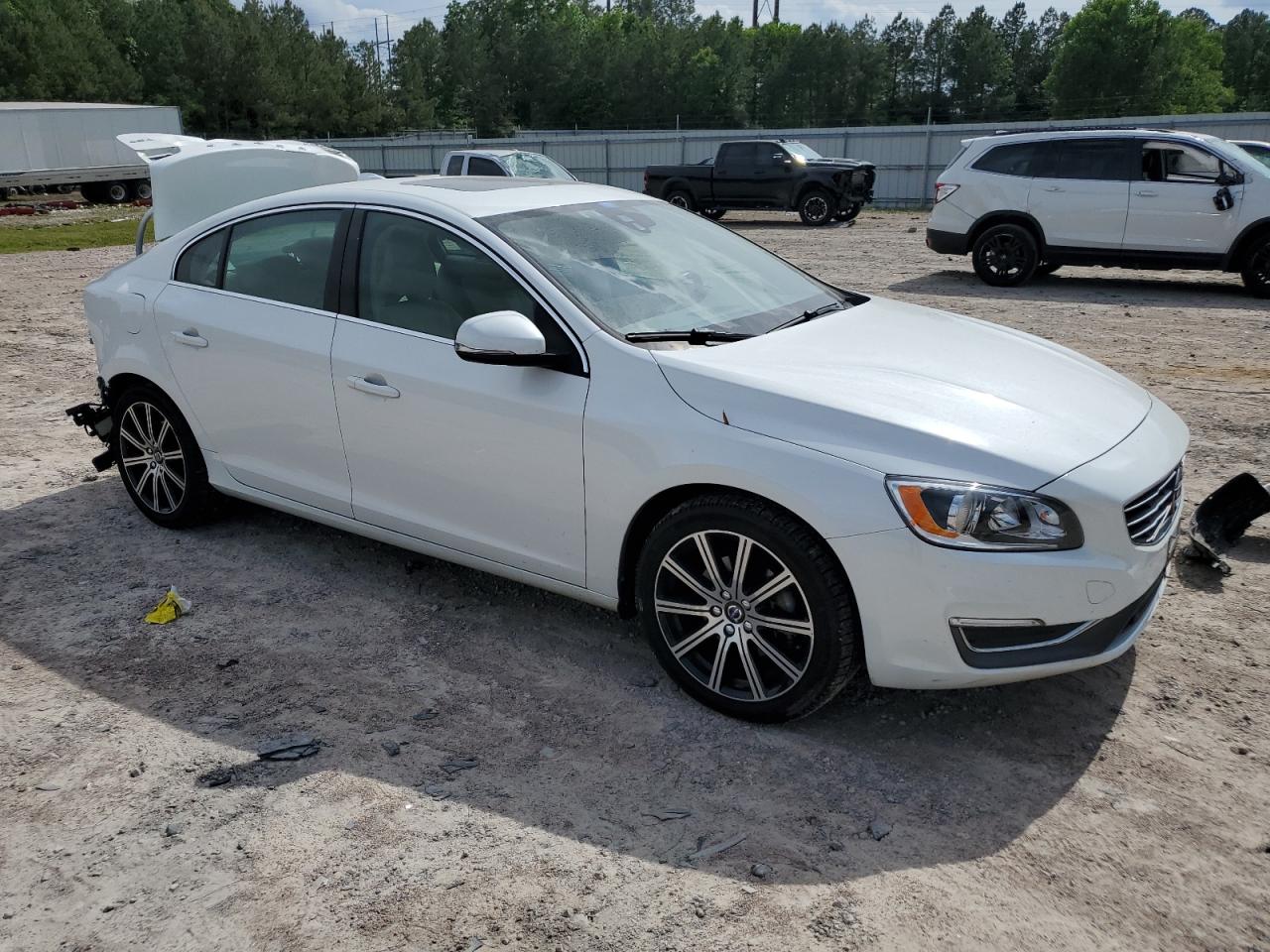 LYV402HK5HB133290 2017 Volvo S60 Premier