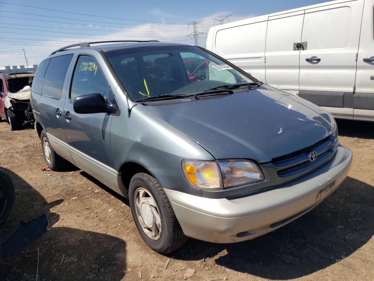 4t3zf13c7xu127898 4T3ZF13C7XU127898 1999 Toyota Sienna Le