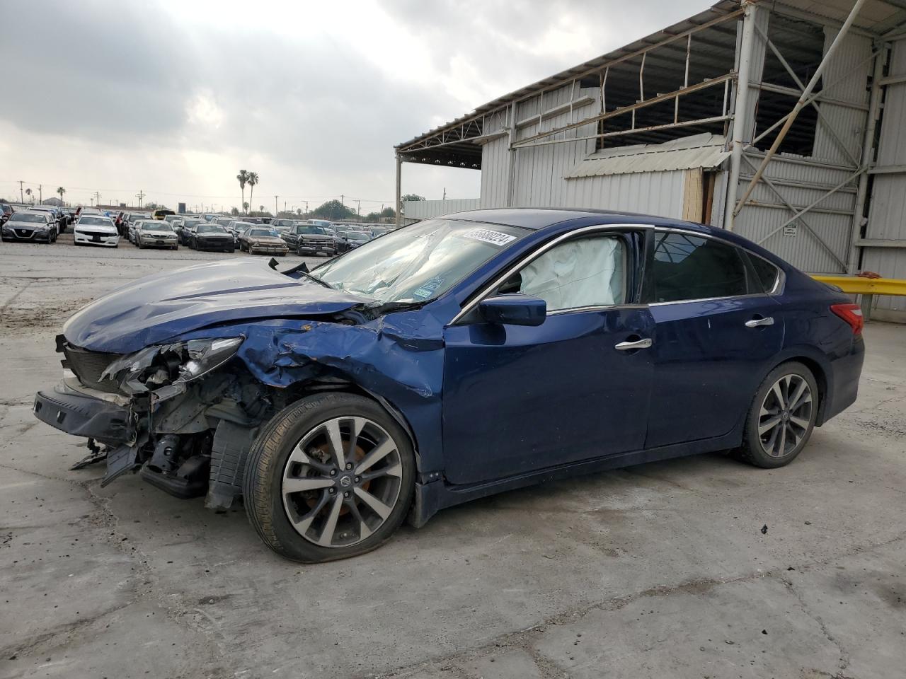 1N4AL3AP9GN334510 2016 Nissan Altima 2.5