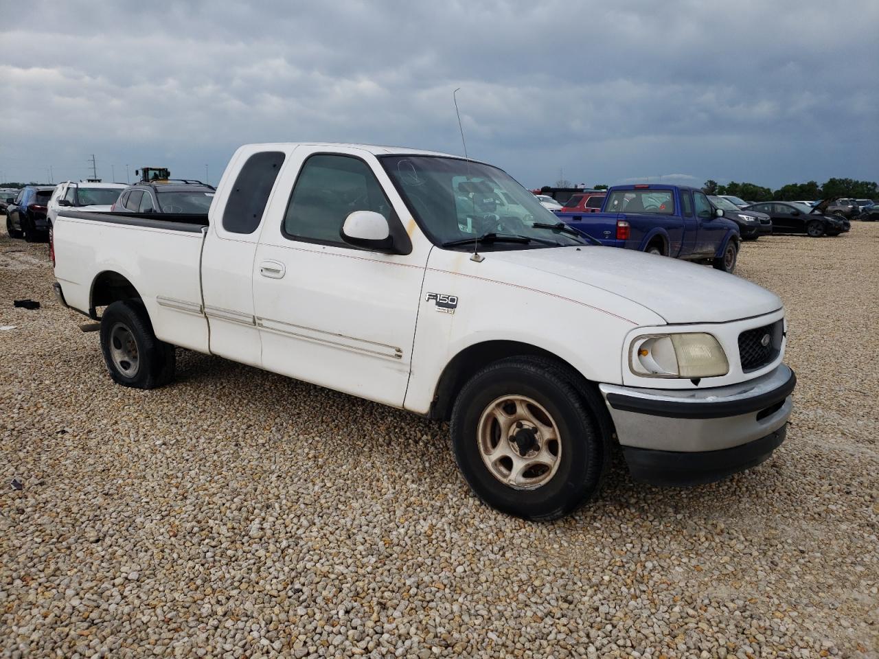 1FTZX1769WNA30774 1998 Ford F150