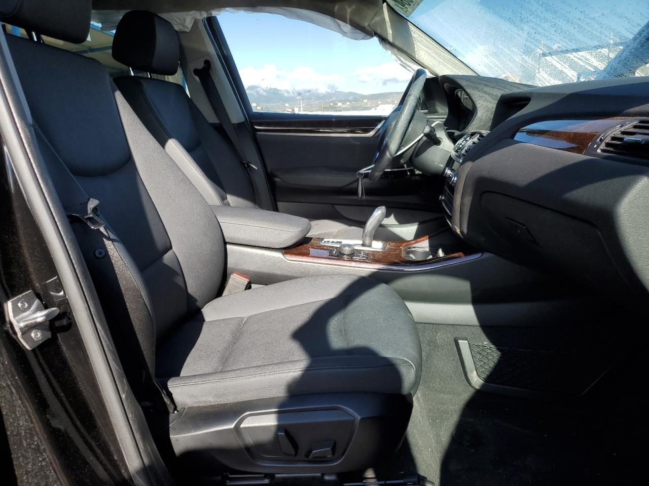 5UXWX9C53F0D59726 2015 BMW X3 xDrive28I