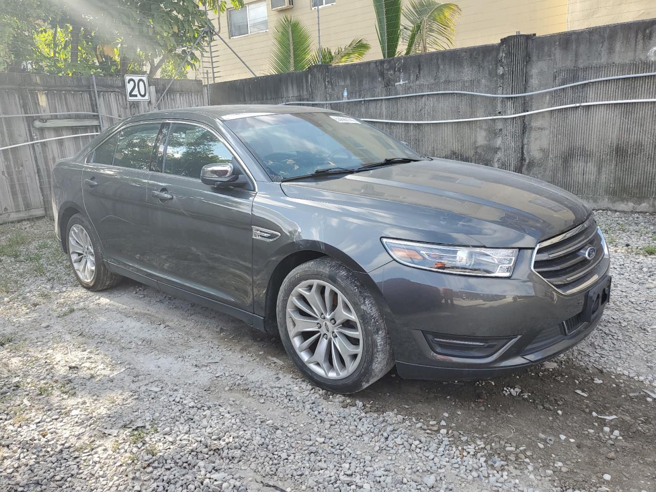 1FAHP2F80FG171795 2015 Ford Taurus Limited