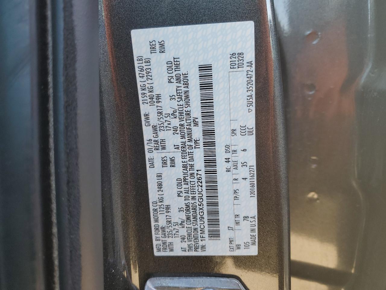 1FMCU9GX5GUC22671 2016 Ford Escape Se