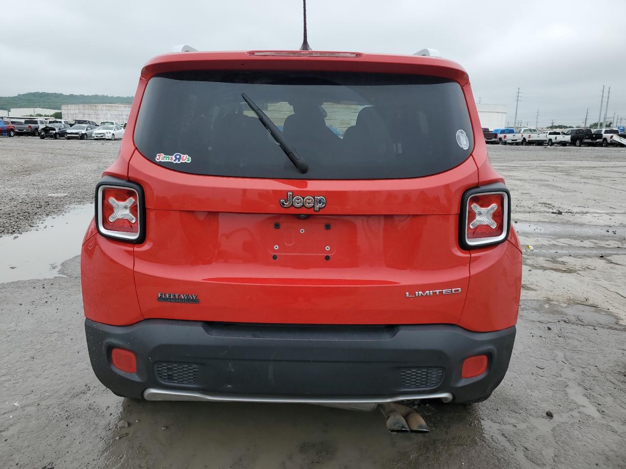 2016 Jeep Renegade Limited vin: ZACCJADT4GPC71233