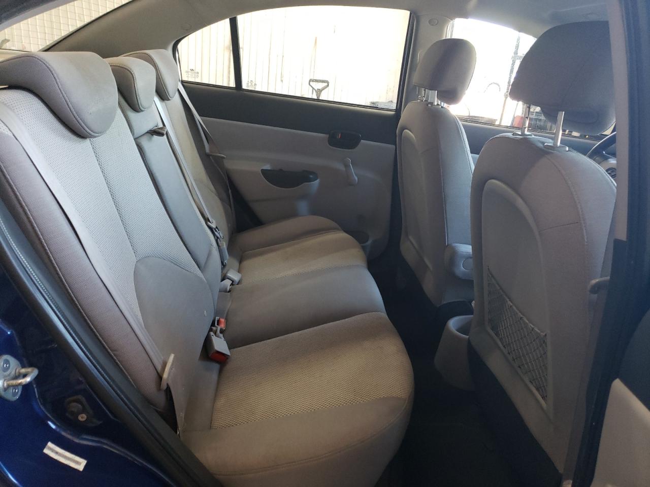 KMHCN46CX9U357548 2009 Hyundai Accent Gls