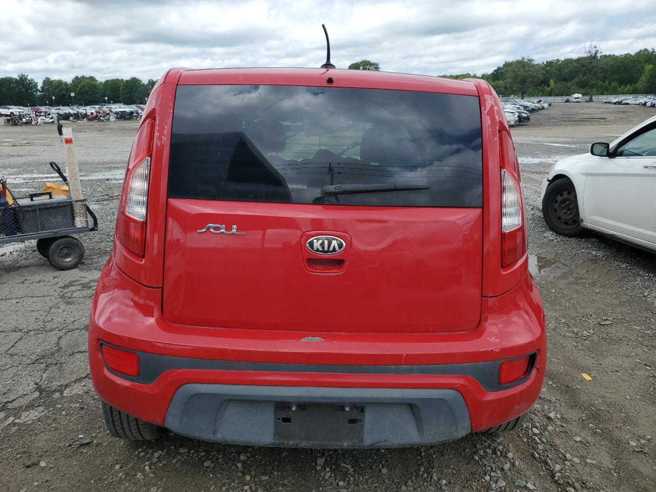 2013 Kia Soul + vin: KNDJT2A66D7503121