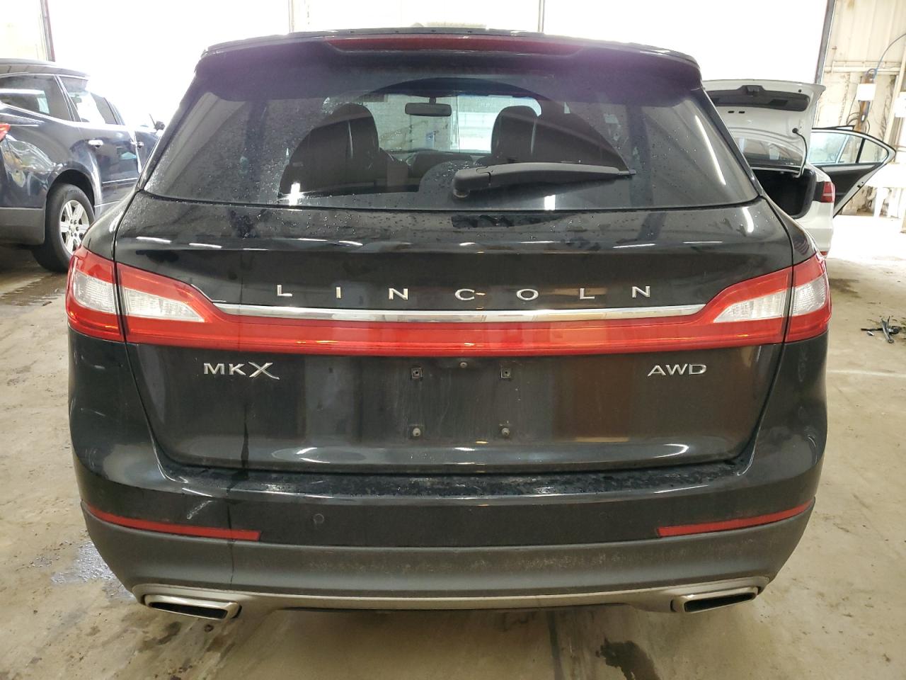 2LMTJ8LR9GBL46396 2016 Lincoln Mkx Reserve