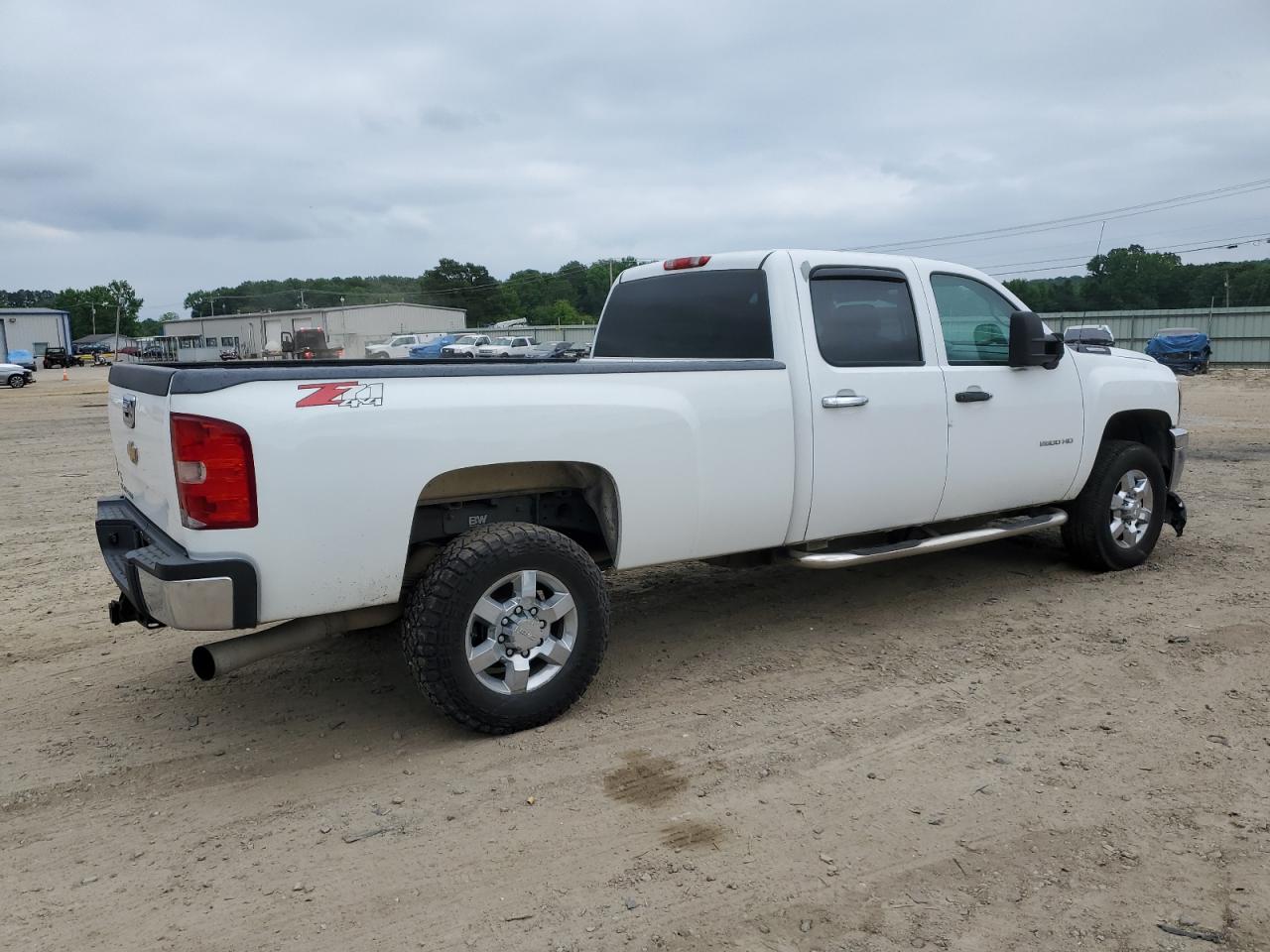 2013 Chevrolet Silverado vin: 1GC1JVC84DF225232