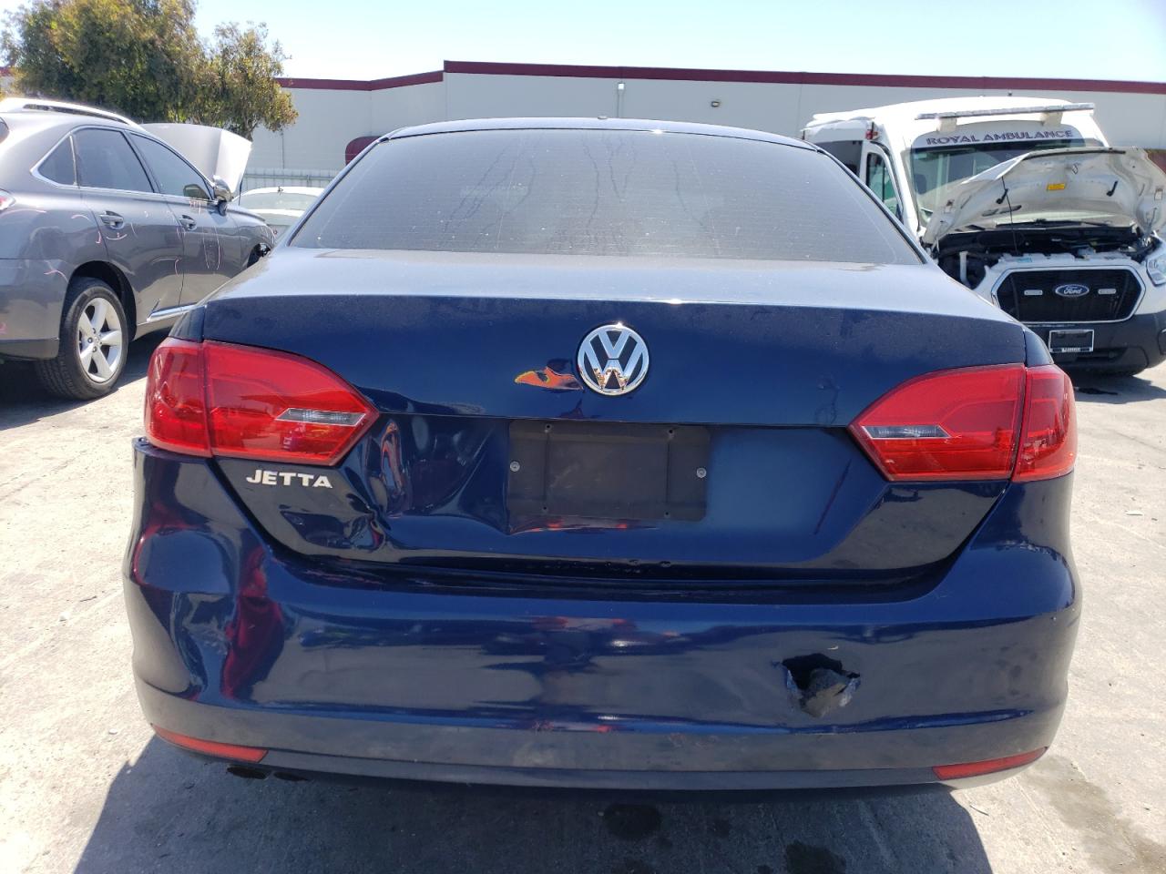 3VW2K7AJXCM394544 2012 Volkswagen Jetta Base