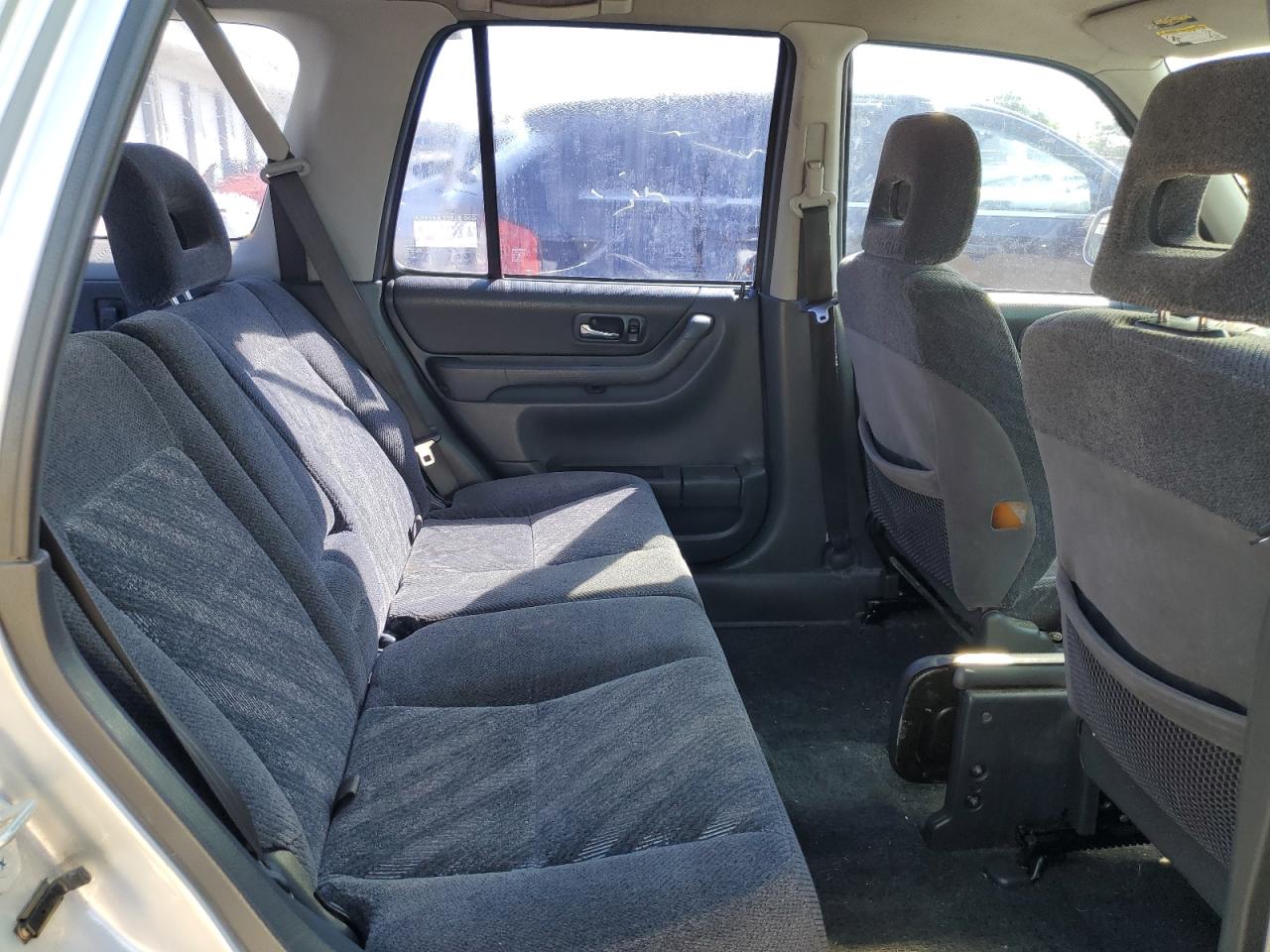 JHLRD1868XC079729 1999 Honda Cr-V Ex