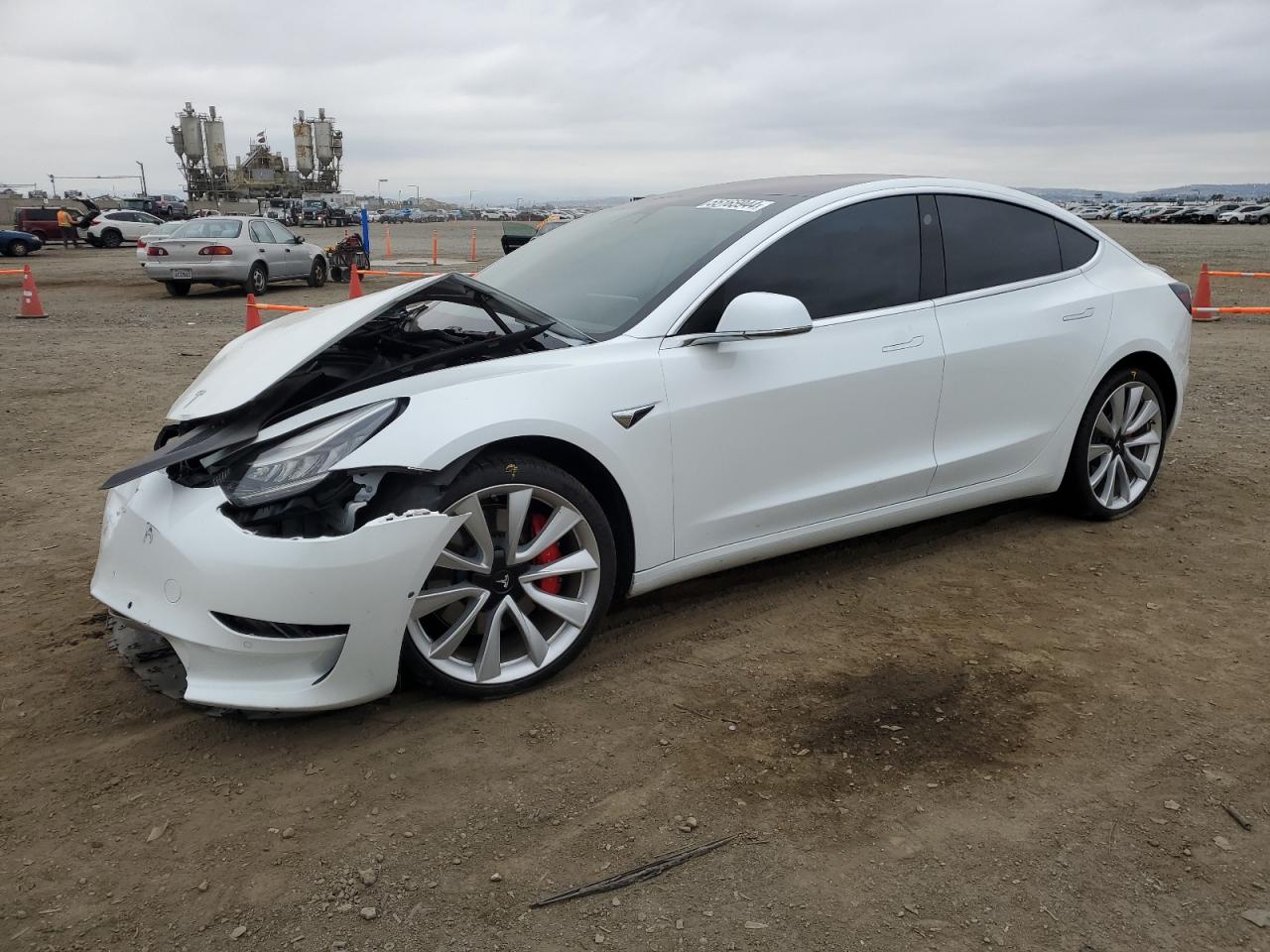 2018 Tesla Model 3 vin: 5YJ3E1EB4JF084356