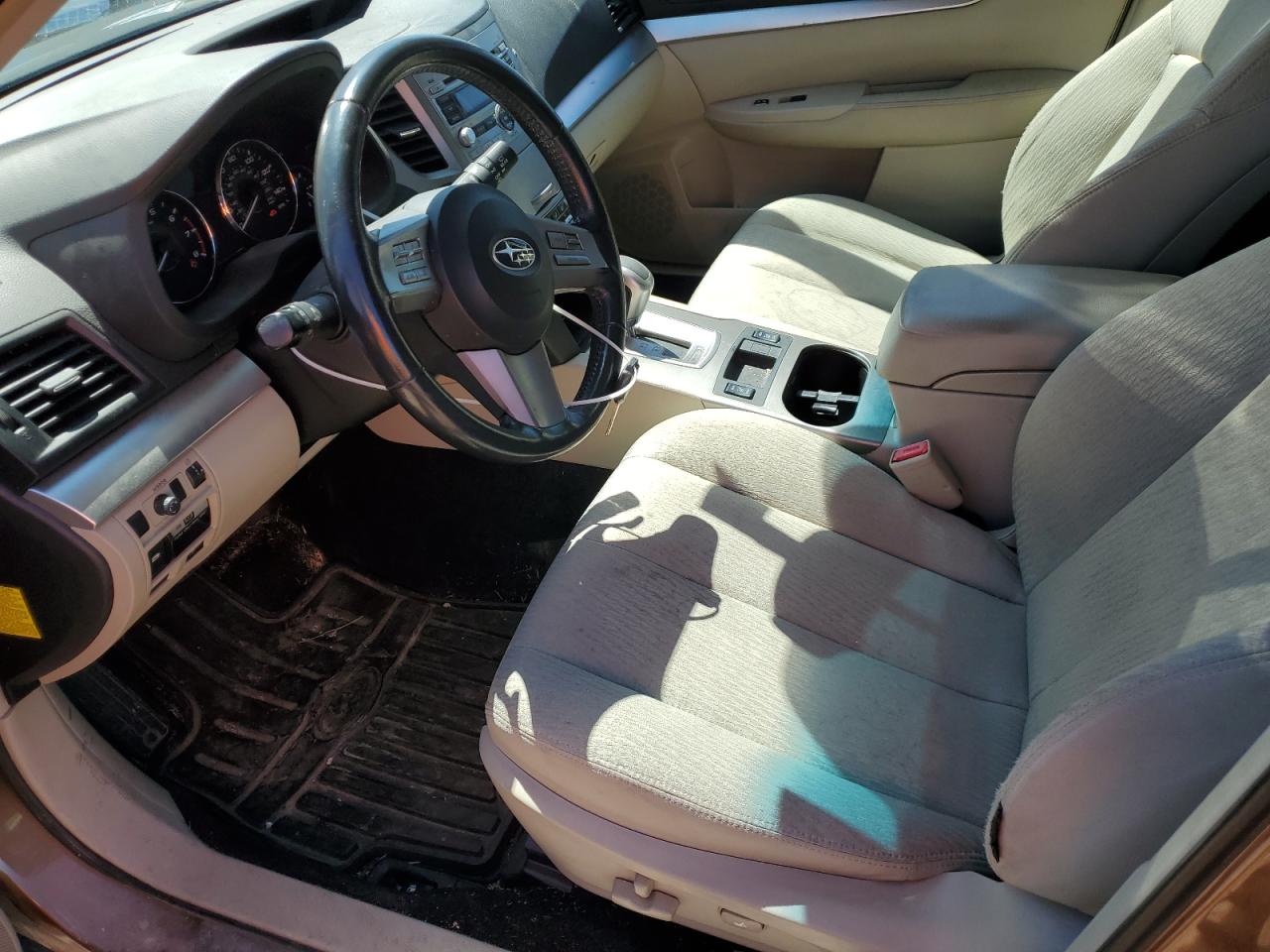 4S4BRCGC3B3331443 2011 Subaru Outback 2.5I Premium