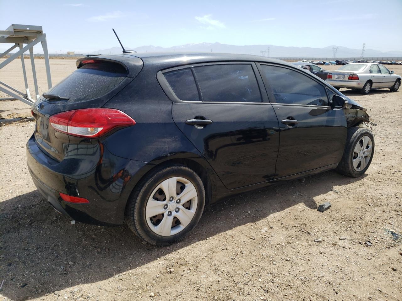 KNAFK5A82G5630571 2016 Kia Forte Lx