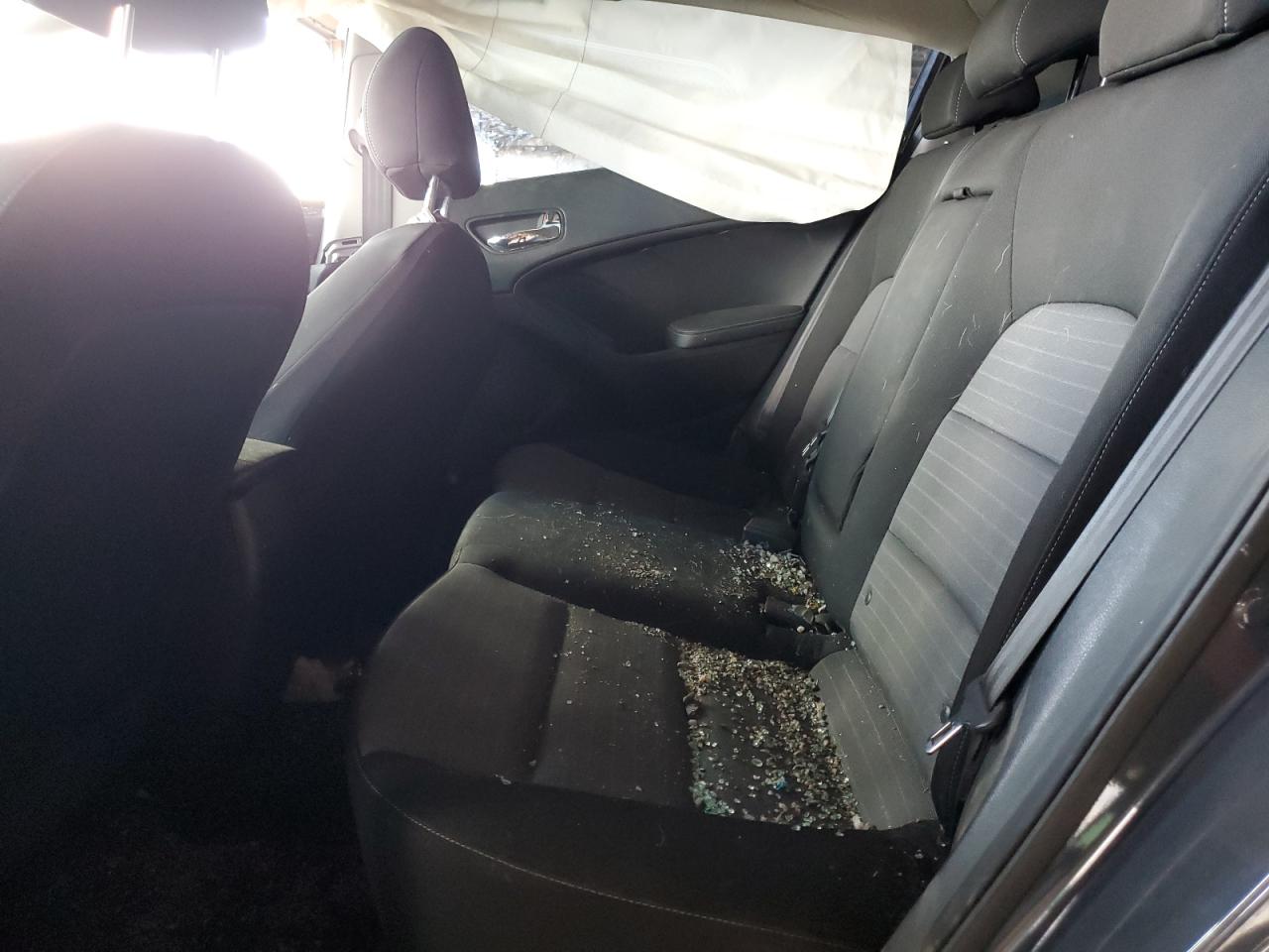 KNAFK5A88G5648377 2016 Kia Forte Lx