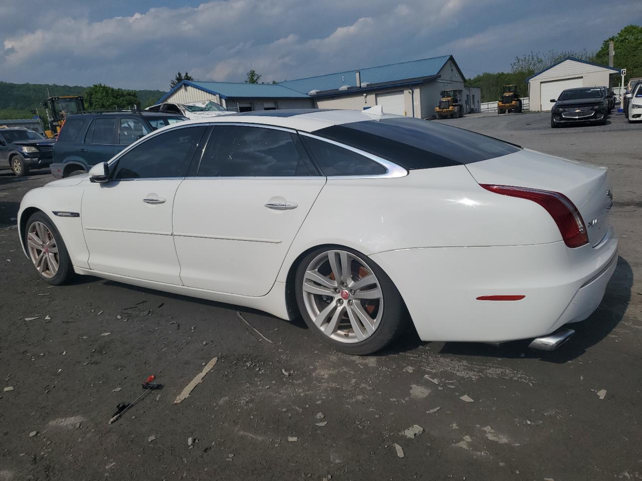 SAJWJ2GD0F8V75500 2015 Jaguar Xjl Portfolio