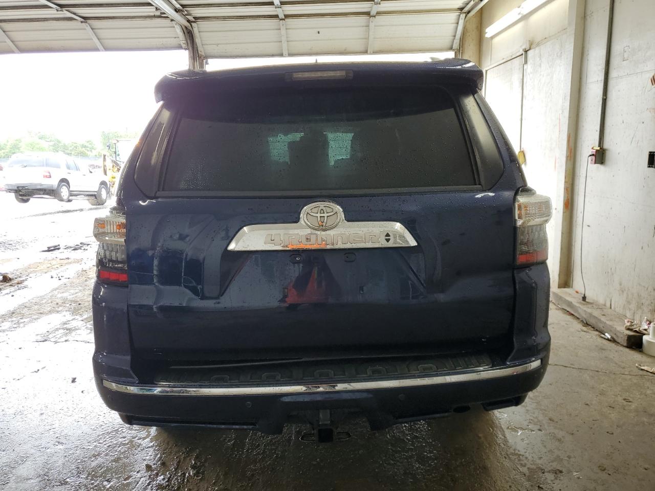 JTEBU5JR8J5511205 2018 Toyota 4Runner Sr5/Sr5 Premium