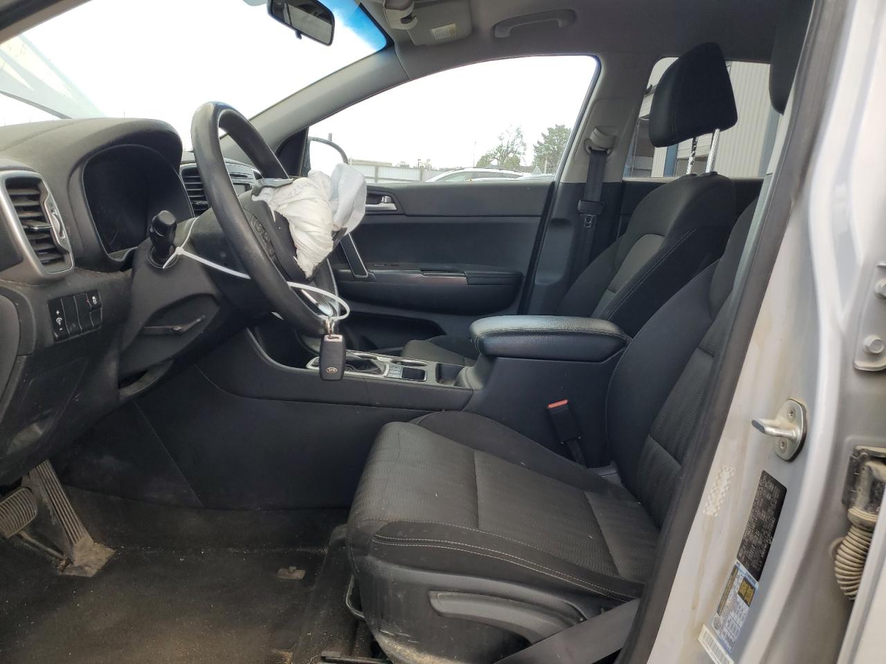 KNDPMCAC3H7139362 2017 Kia Sportage Lx