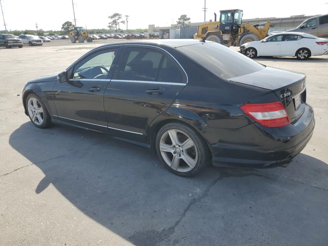 WDDGF5EB8BR139320 2011 Mercedes-Benz C 300