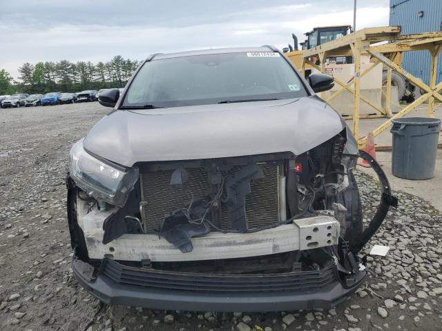 VIN 5TDJZRFH6KS992169 2019 Toyota Highlander, SE no.5