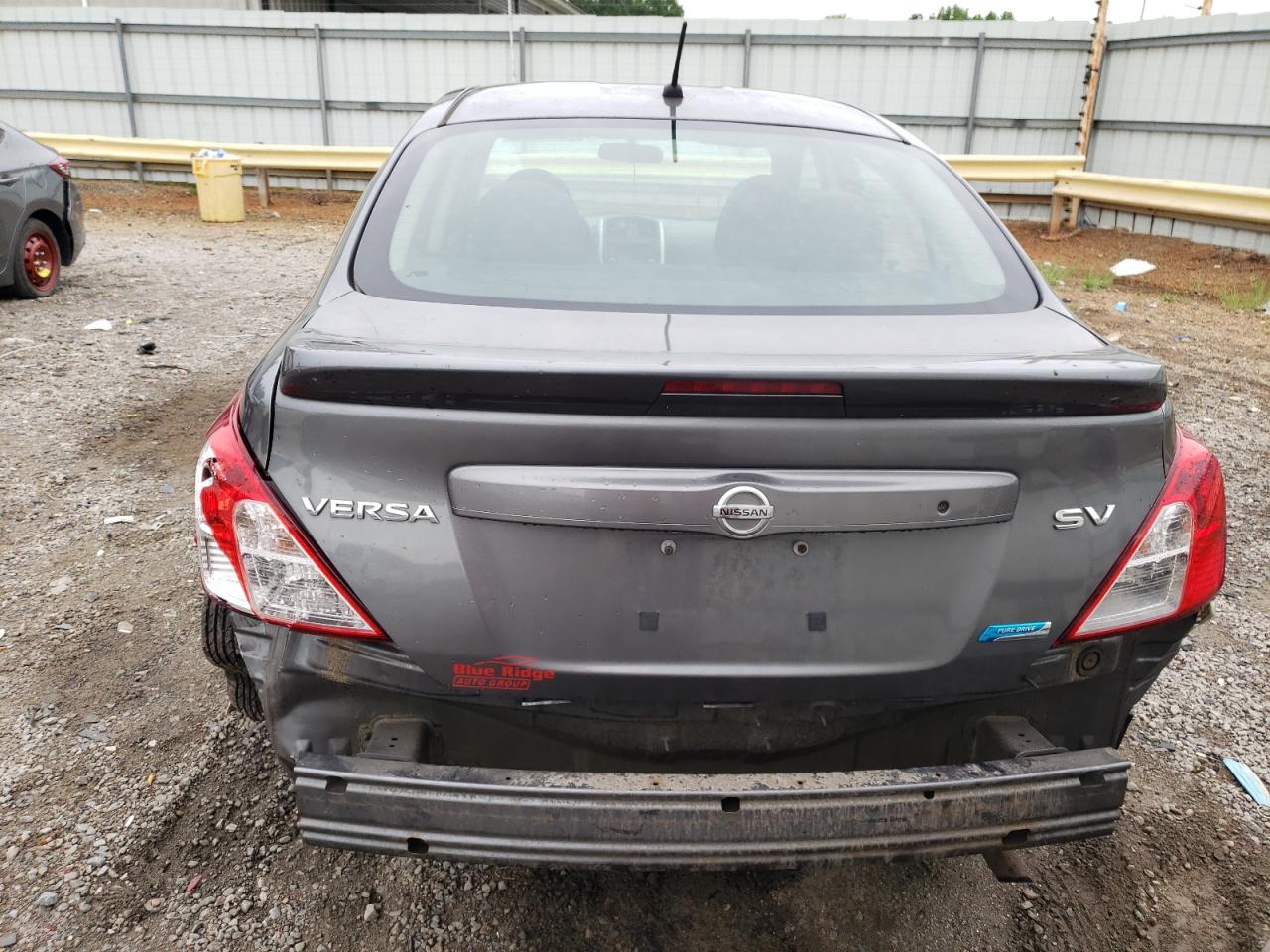 3N1CN7AP3GL852104 2016 Nissan Versa S