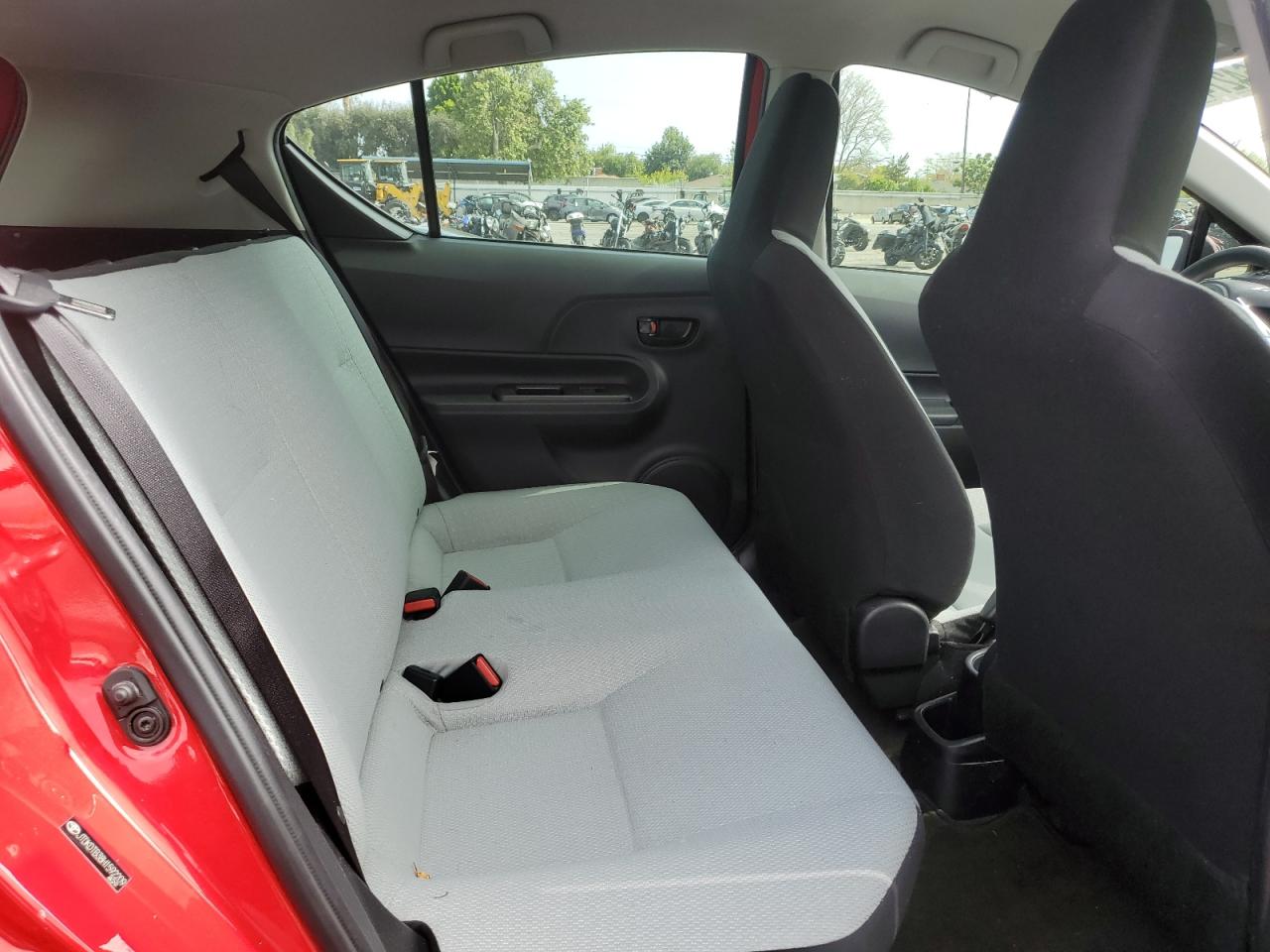 JTDKDTB38H1592209 2017 Toyota Prius C