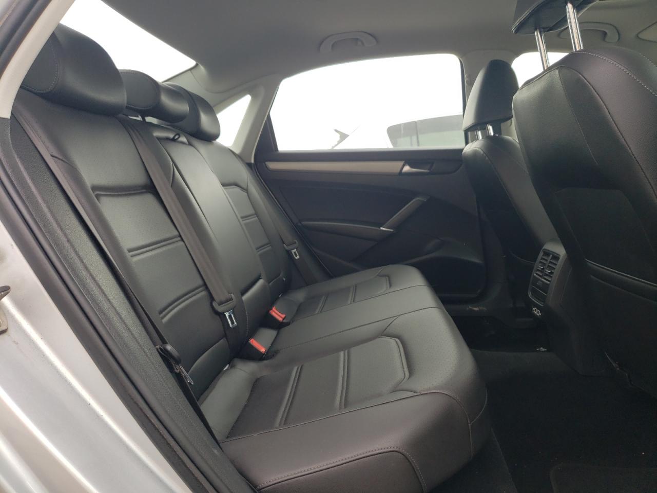 1VWSA7A32MC009436 2021 Volkswagen Passat Se