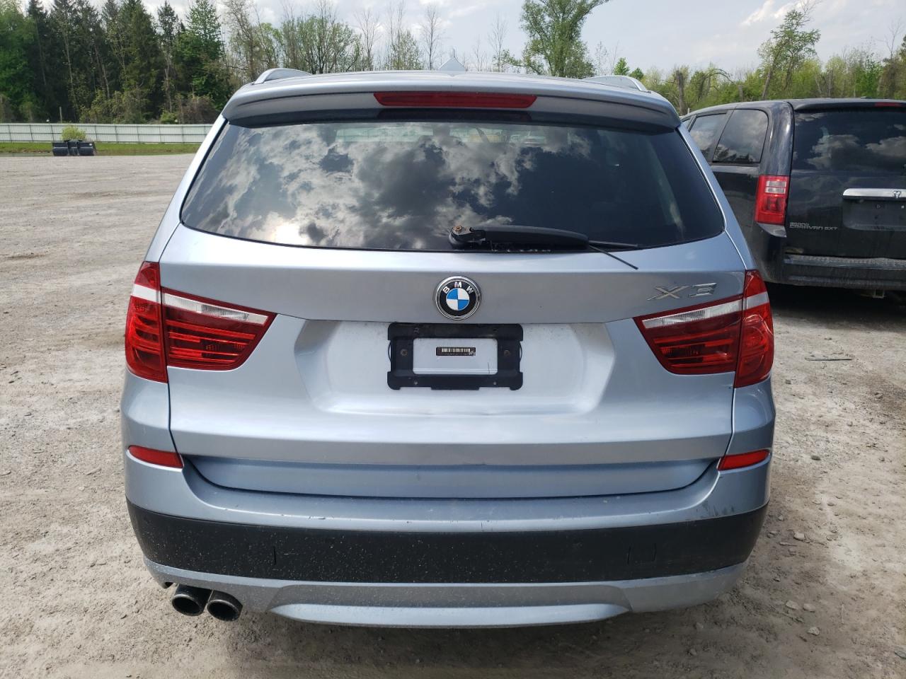 2014 BMW X3 xDrive28I vin: 5UXWX9C59E0D17348