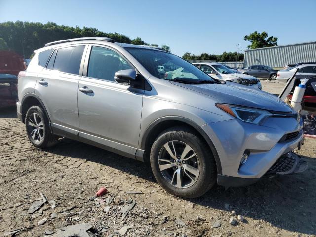 2017 Toyota Rav4 Xle VIN: 2T3RFREV8HW556045 Lot: 56767084