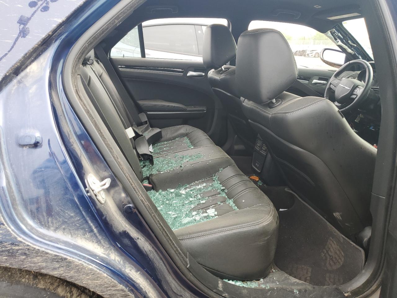 2C3CCAGG8HH512534 2017 Chrysler 300 S