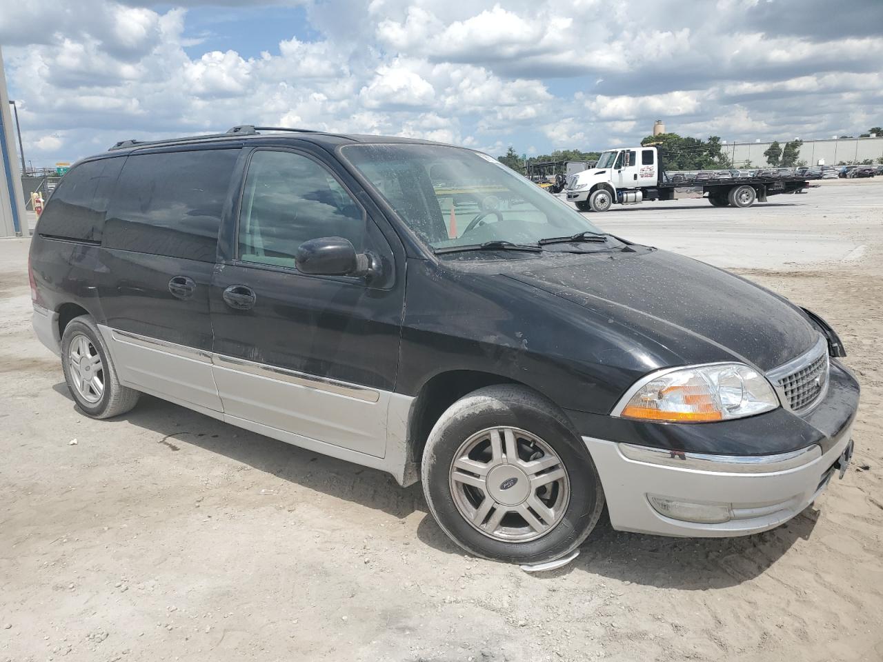 2FMDA53423BB57473 2003 Ford Windstar Sel