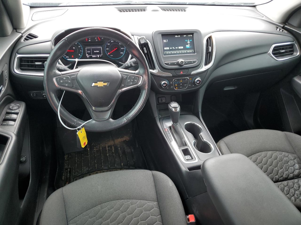 2GNAXJEV4J6222227 2018 Chevrolet Equinox Lt