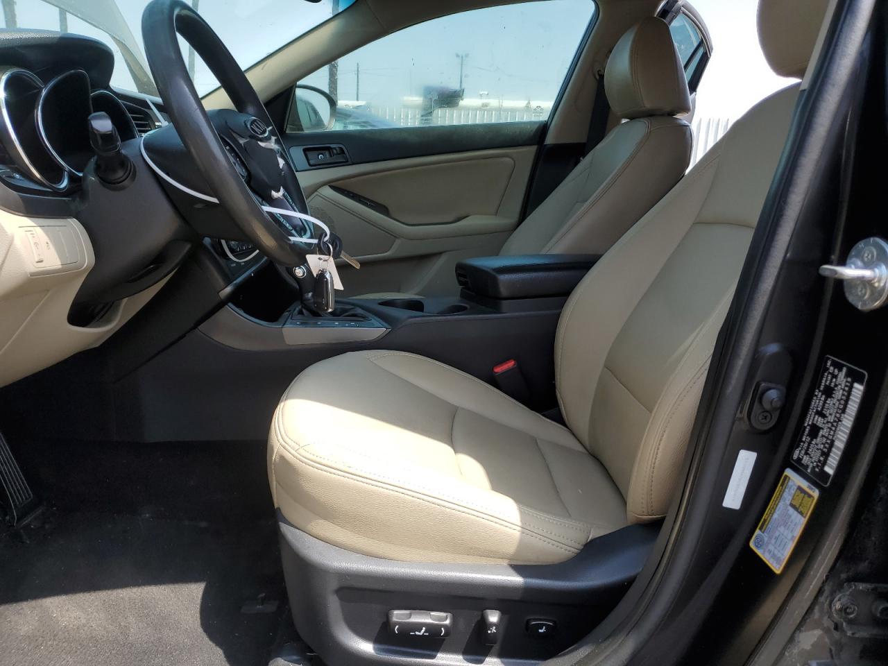 2012 Kia Optima Lx vin: 5XXGM4A78CG052419