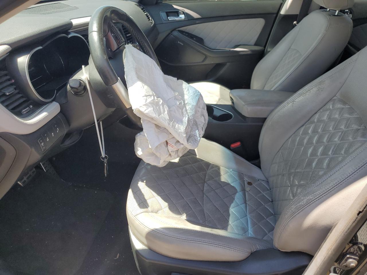 5XXGR4A62FG360103 2015 Kia Optima Sx